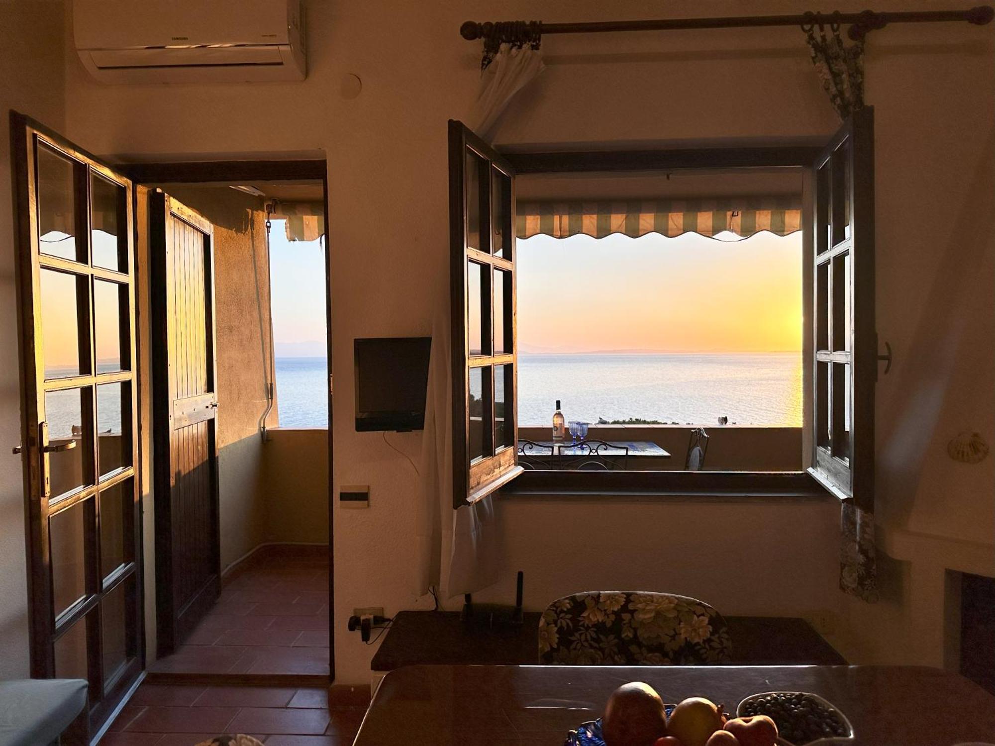 Appartamento Con Vista Mare A Terramala Terra Mala Bagian luar foto