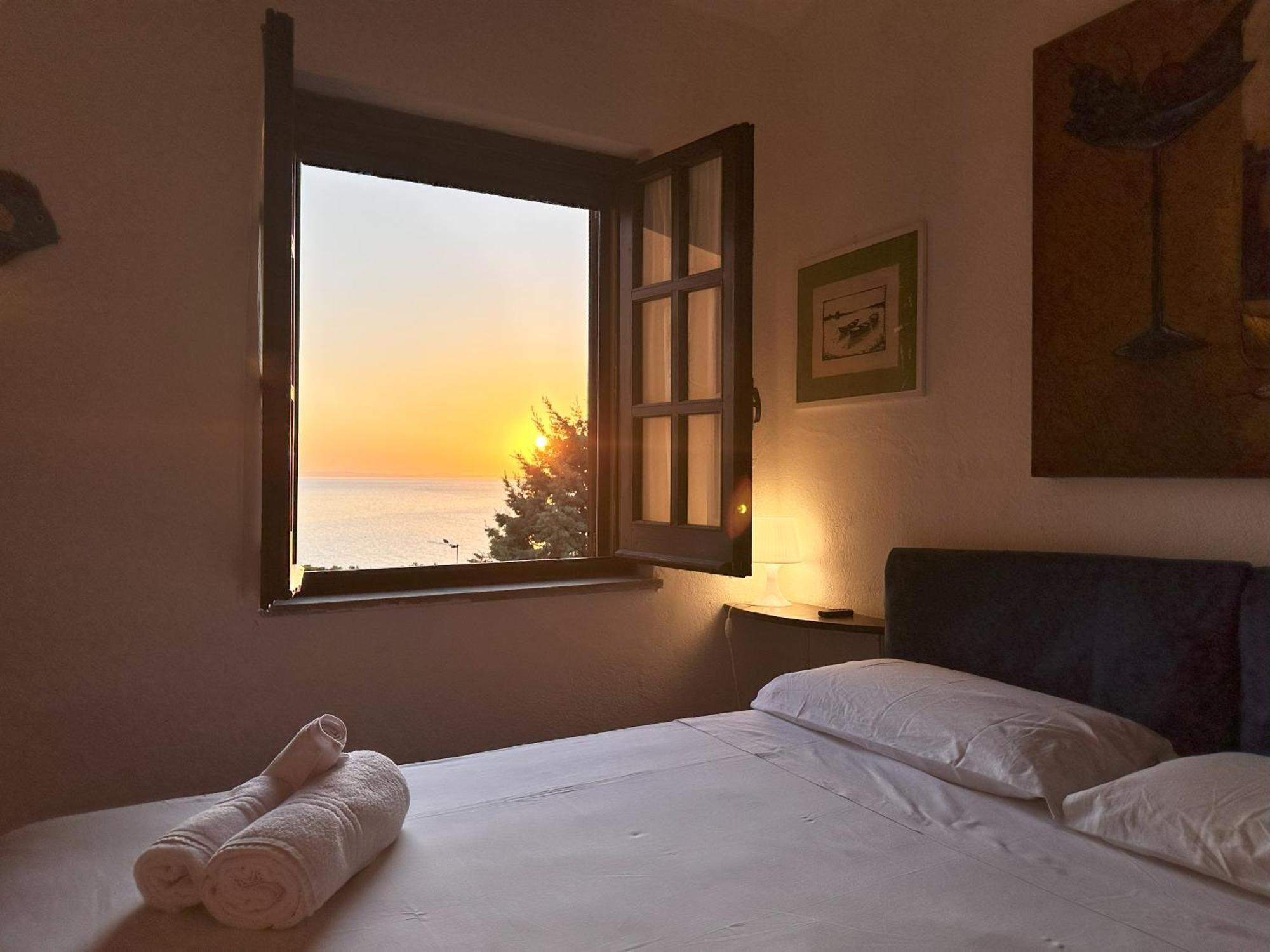 Appartamento Con Vista Mare A Terramala Terra Mala Bagian luar foto